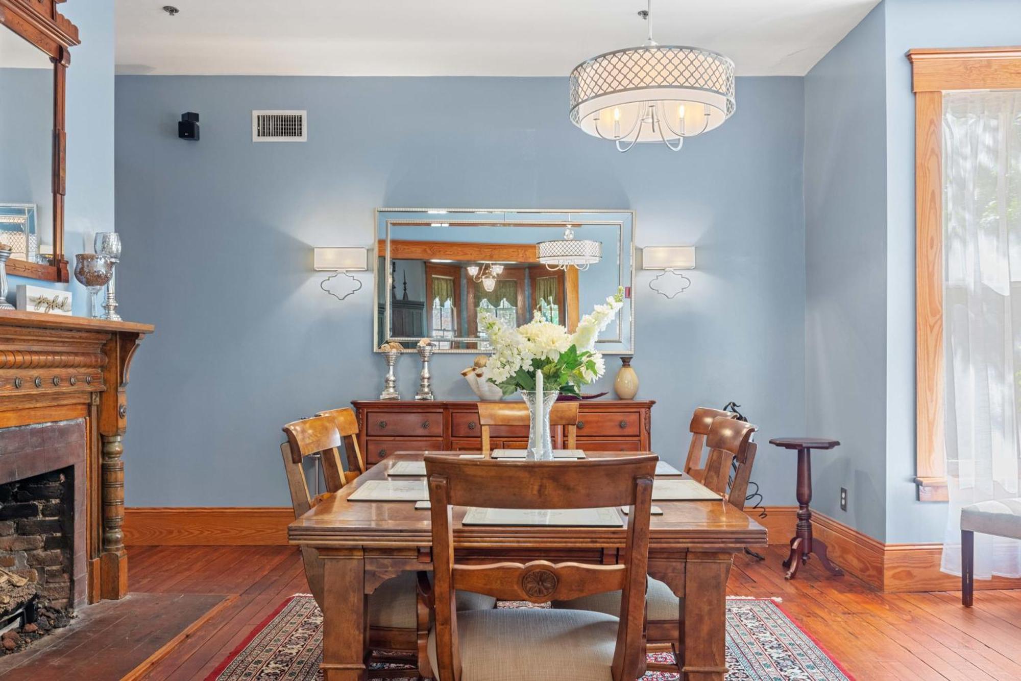 Chestnut Suite Gainesville Bagian luar foto