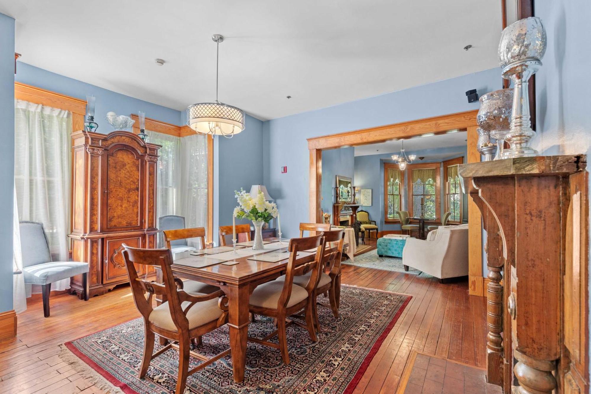 Chestnut Suite Gainesville Bagian luar foto